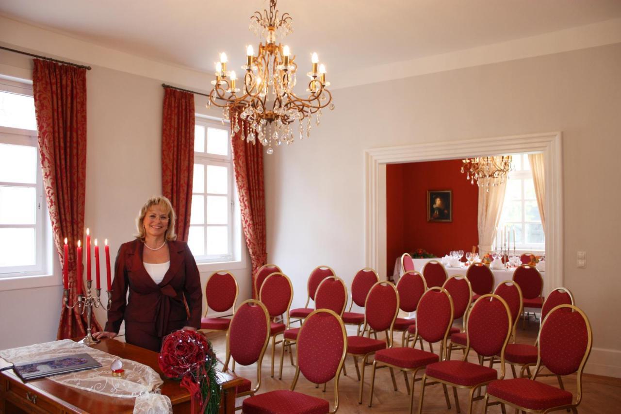 Jagdschloss Moenchbruch Mörfelden-Walldorf Dış mekan fotoğraf